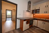 Pronájem krásného bytu 3+kk s balkonem a dvorkem, cena 18000 CZK / objekt / měsíc, nabízí 