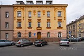 Krásný, kompletně zrekonstruovaný byt 3+kk s vlastní zahradou ve vnitrobloku - Plzeň, Slovany, cena 5490000 CZK / objekt, nabízí 