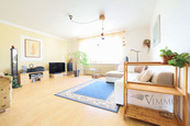 Pronájem prostorného bytu 3+1, 90 m2, Dlouhá, Plzeň, cena 18000 CZK / objekt / měsíc, nabízí Vimmo - Vogel Immobilien, s. r. o.