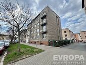 Prodej bytu 3+1, 69 m, 1.NP, Plzeň Slovany, cena 5198000 CZK / objekt, nabízí 