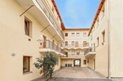 Prodej byt 6+2kk, 250 m2 užitné plochy, Sokolovská, Praha 8, cena 24990000 CZK / objekt, nabízí 