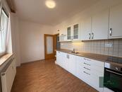 pronájem bytu 2+1, balkon, parkovací místo, Zelená ul., Plzeň, cena 15000 CZK / objekt / měsíc, nabízí 