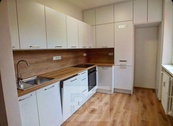 Pronájem světlého bytu 2+kk, 60 m2 v Plzni, Lobzy, cena 16900 CZK / objekt / měsíc, nabízí 