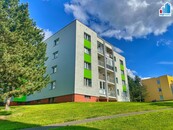 Prodej - Prostorný byt 2+1 s balkónem v Plzni na Doubravce, cena 4420000 CZK / objekt, nabízí 