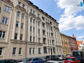 Prodej bytové jednotky 2+kk v Plzni, Houškova ulice, cena 3550000 CZK / objekt, nabízí 