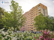 Prodej bytu 2+1 s lodžií v Plzni na Slovanech, ul. Částkova, cena 4450000 CZK / objekt, nabízí 