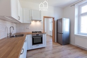 Rekonstruovaný byt 2+1 v Plzni na Slovanech, cena 14500 CZK / objekt / měsíc, nabízí REALITNÍ KANCELÁŘ PUBEC, s.r.o.