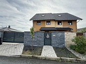 BJ Odolena Voda, užit. pl. 160 m2, cena 7500000 CZK / objekt, nabízí 